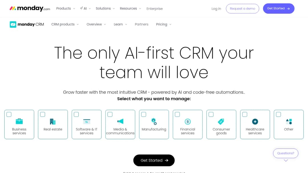 Monday.com CRM screenshot